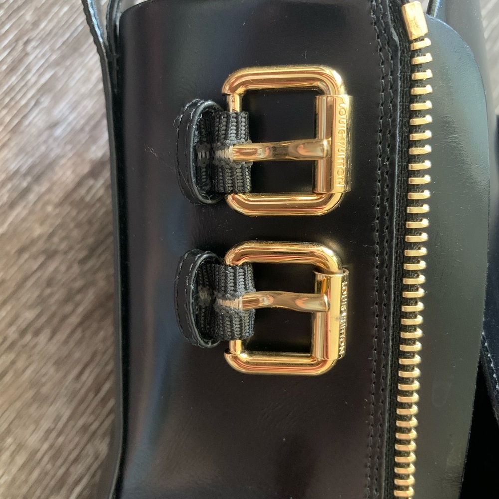 Boots - Picture 7 of 7